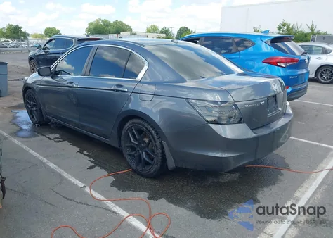 2009 Honda Accord 2.4 Ex-L из США, поврежденный, VIN 1HGCP26879A024645